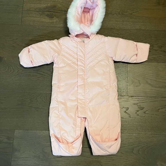Baby gap warmest down filled snowsuit 3-6M Ret $138 NWT - Picture 4 of 6